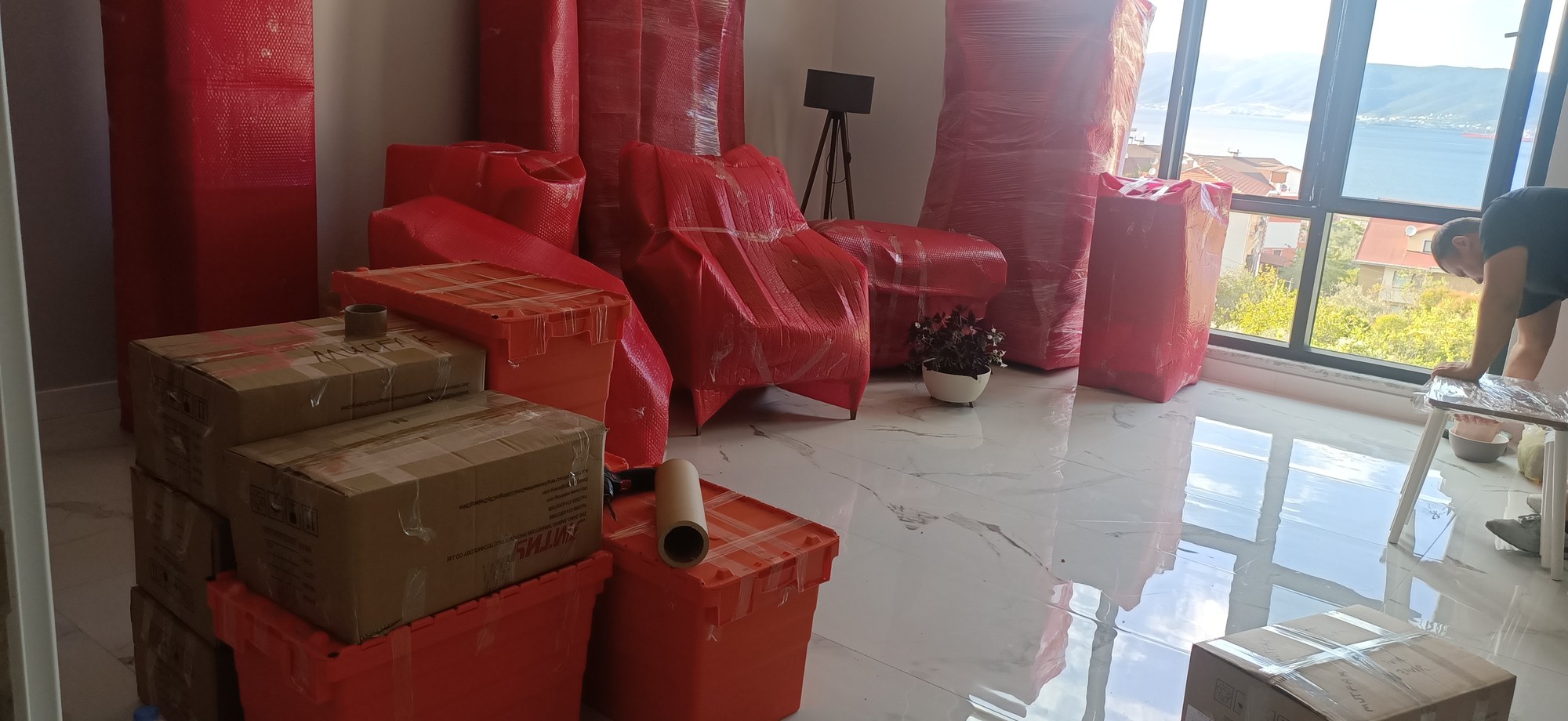 Ambalajlı mobilyalar ve taşıma kasaları